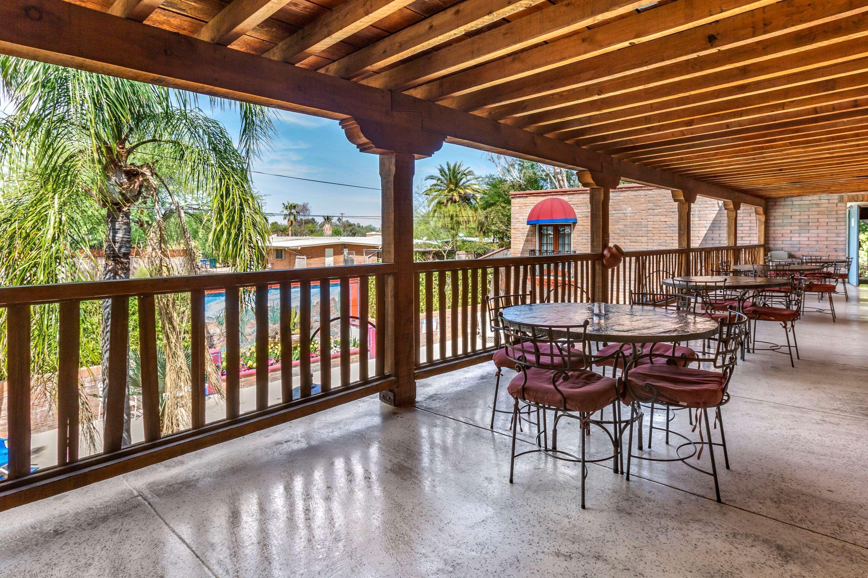 Comfort Suites At Sabino Canyon Tucson Exterior foto